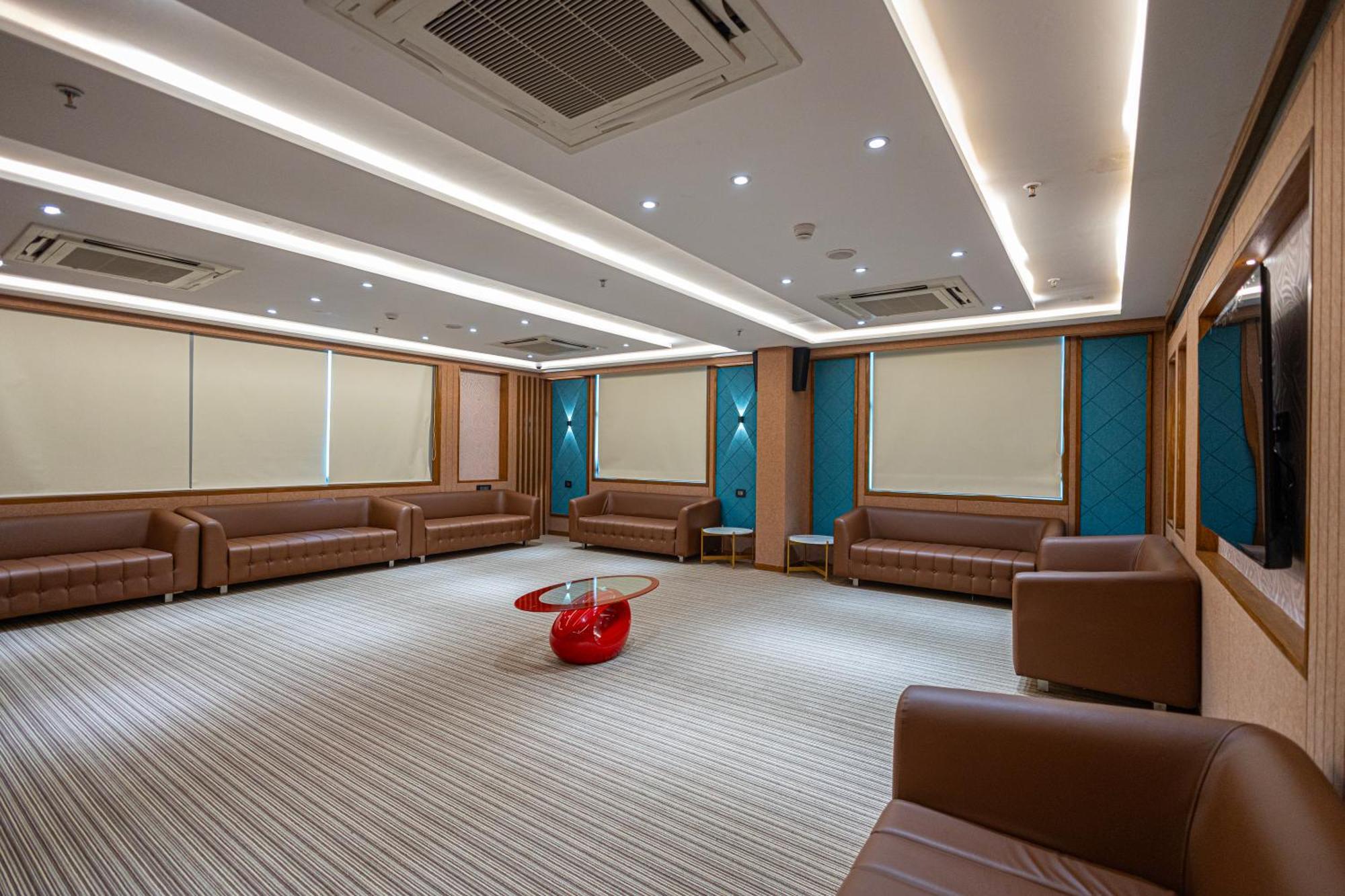 Ramada Encore By Wyndham Viramgam Екстериор снимка